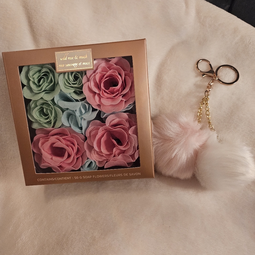 Floral soap petals & Pom-Pom Keychain Holder